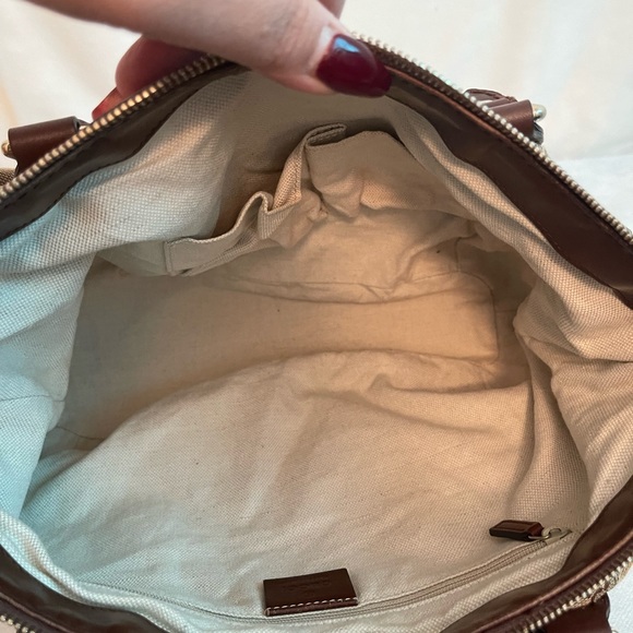 GUCCI GG Canvas Sukey Satchel - Picture 8 of 11